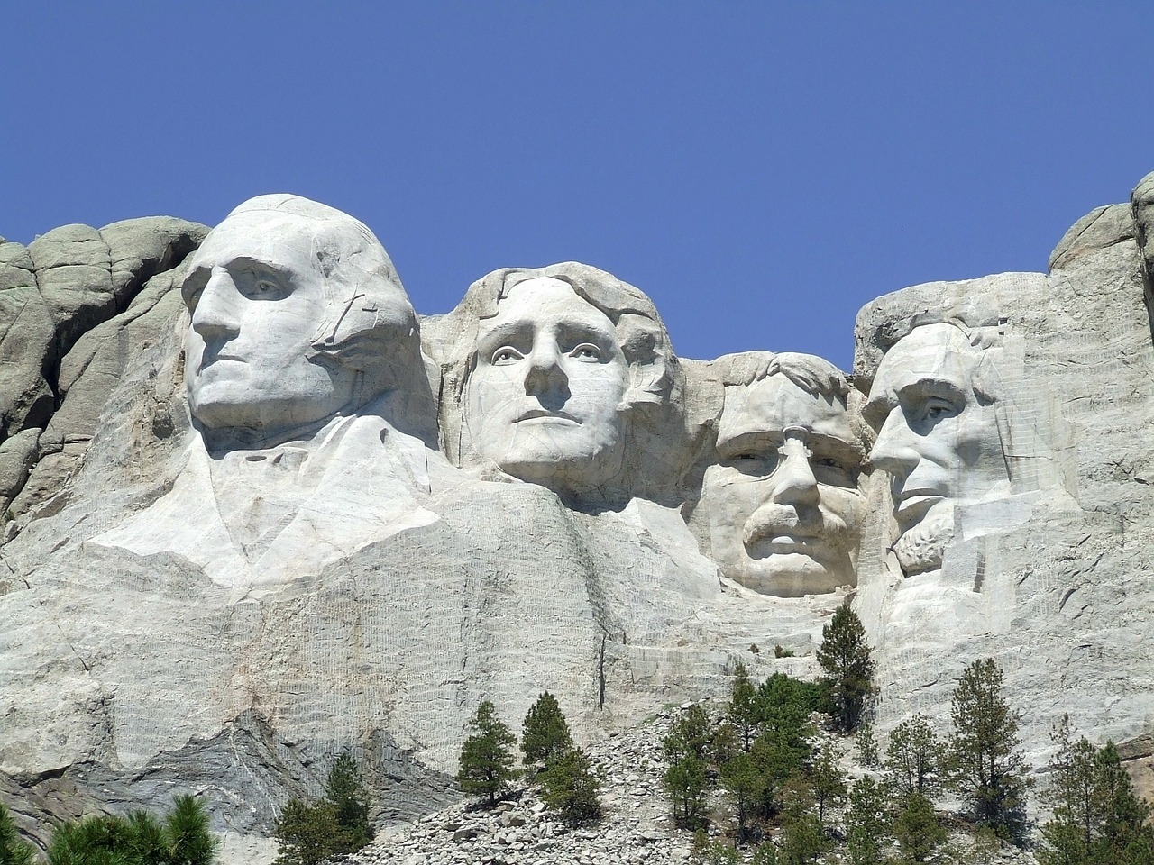 ラシュモア山国立記念公園（ラシュモアさんこくりつきねんこうえん、Mount Rushmore National Memorial Park）